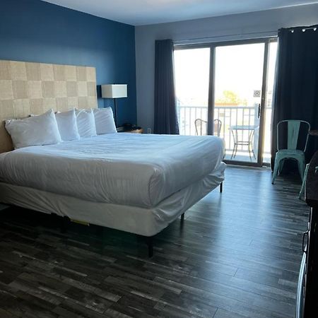 Trade Winds On The Bay Aparthotel Rockland Kültér fotó